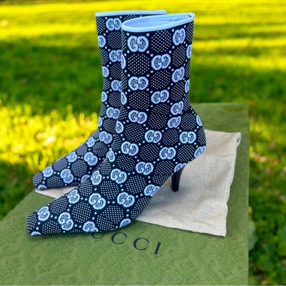Gucci GG knit Pointy Toe Boots - Picture 2 of 7